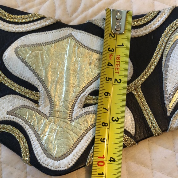 ⭐️ Vintage Salena’s Collection 1989 Wide Waist Super-heroine Curvy Belt - Picture 12 of 15